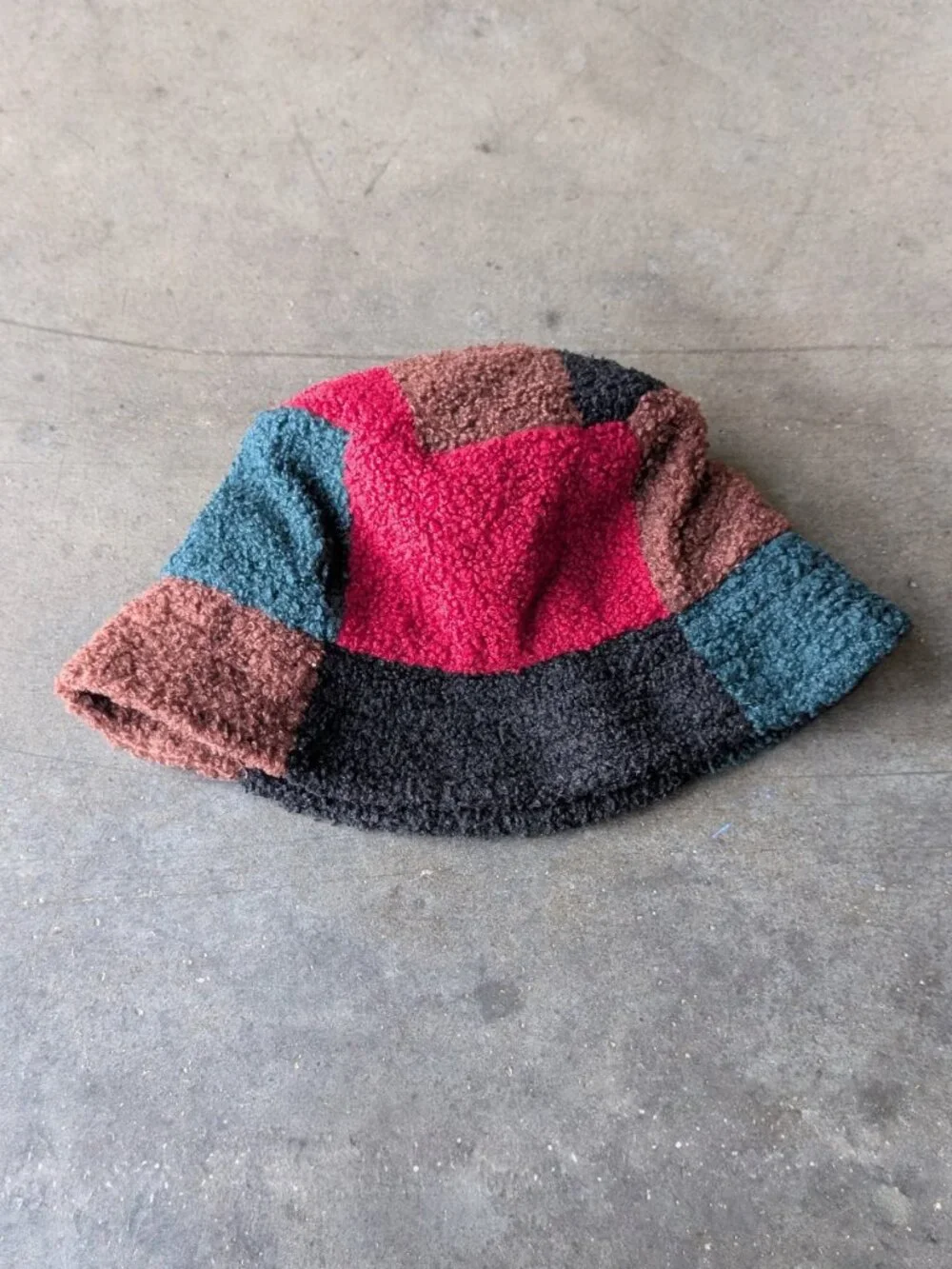 Urban Outfitters Sherpa Patchwork Bucket Hat Green Red Brown Black one size
